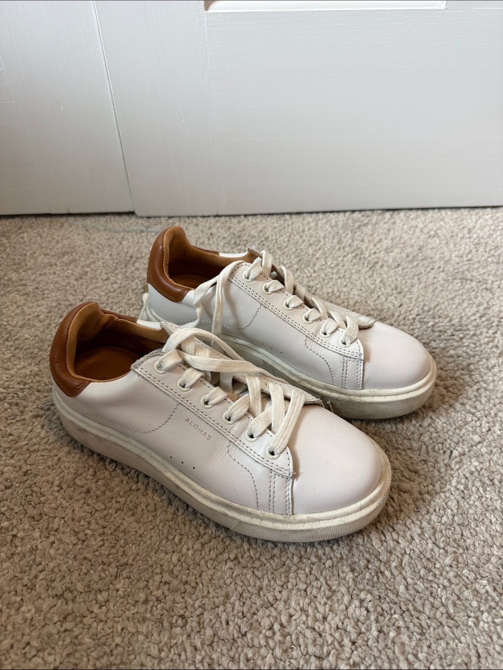 ALOHAS White Leather Sneakers with Tan Heel Collar
